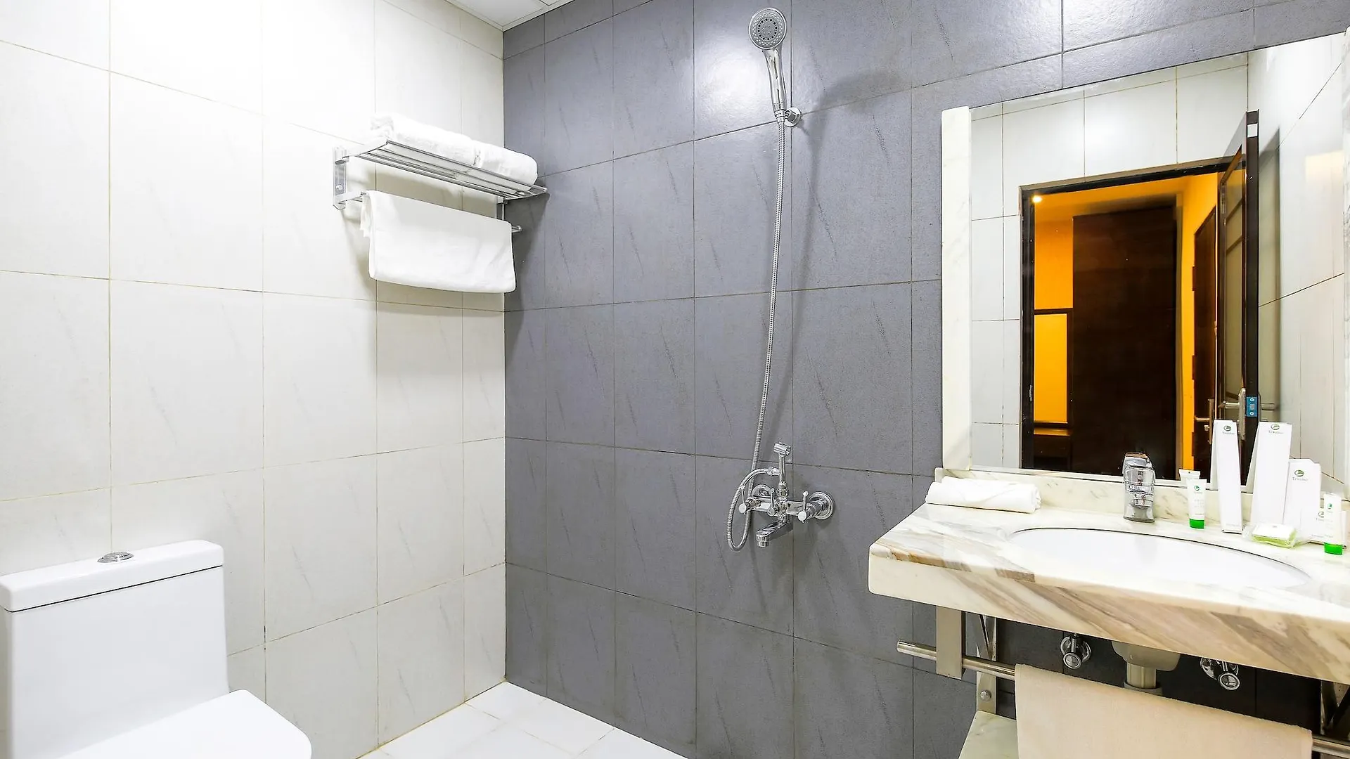 Treebo Trend Adrak Hotell Thiruvananthapuram Indien